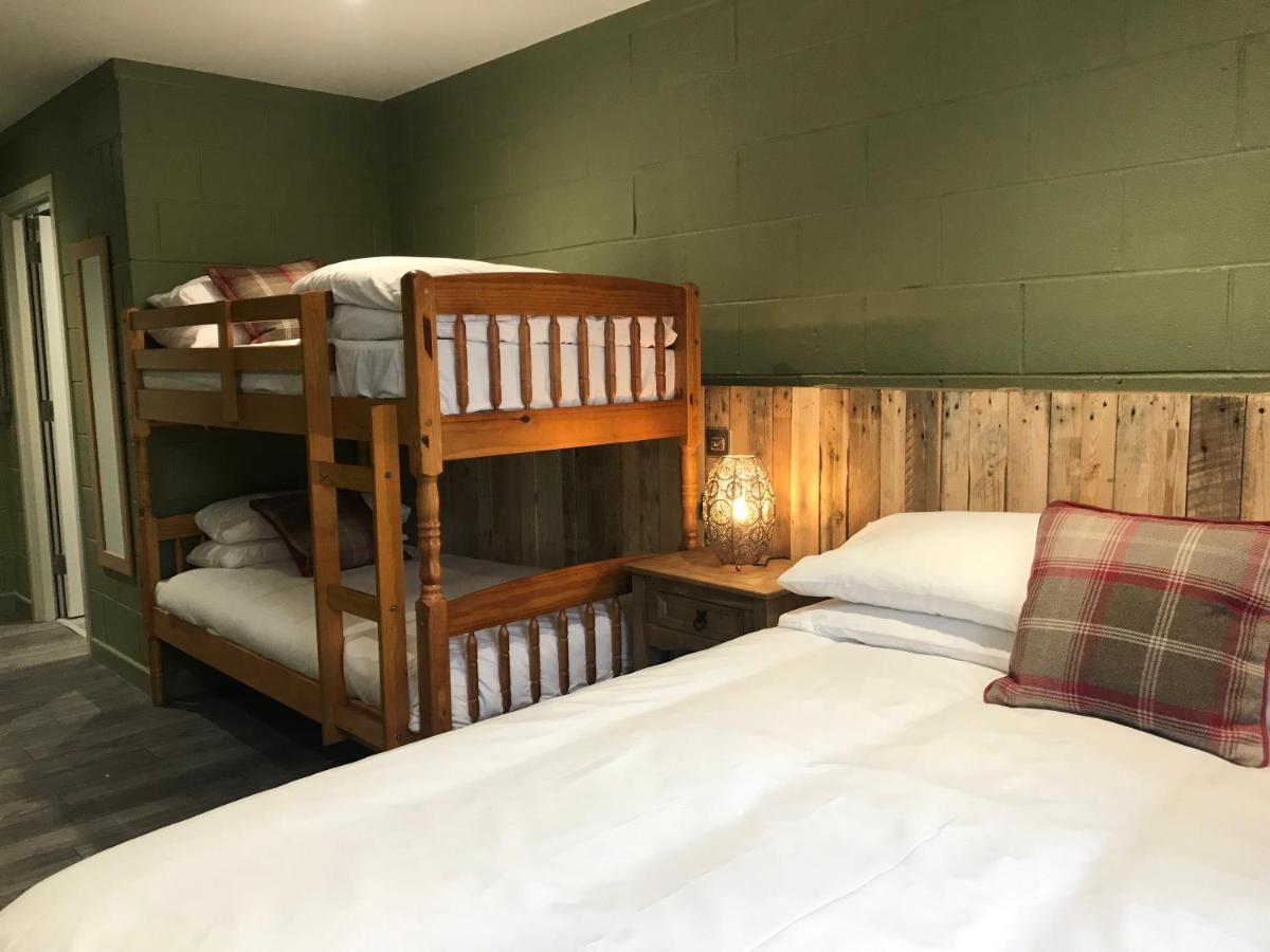 Rostrevor Mountain Lodge - Glamping Pods - Revive Sauna & Hot Tubs 外观 照片