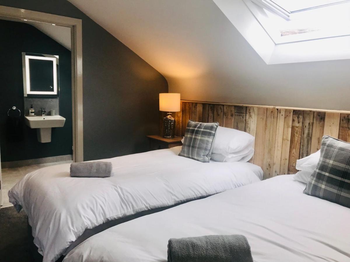 Rostrevor Mountain Lodge - Glamping Pods - Revive Sauna & Hot Tubs 外观 照片