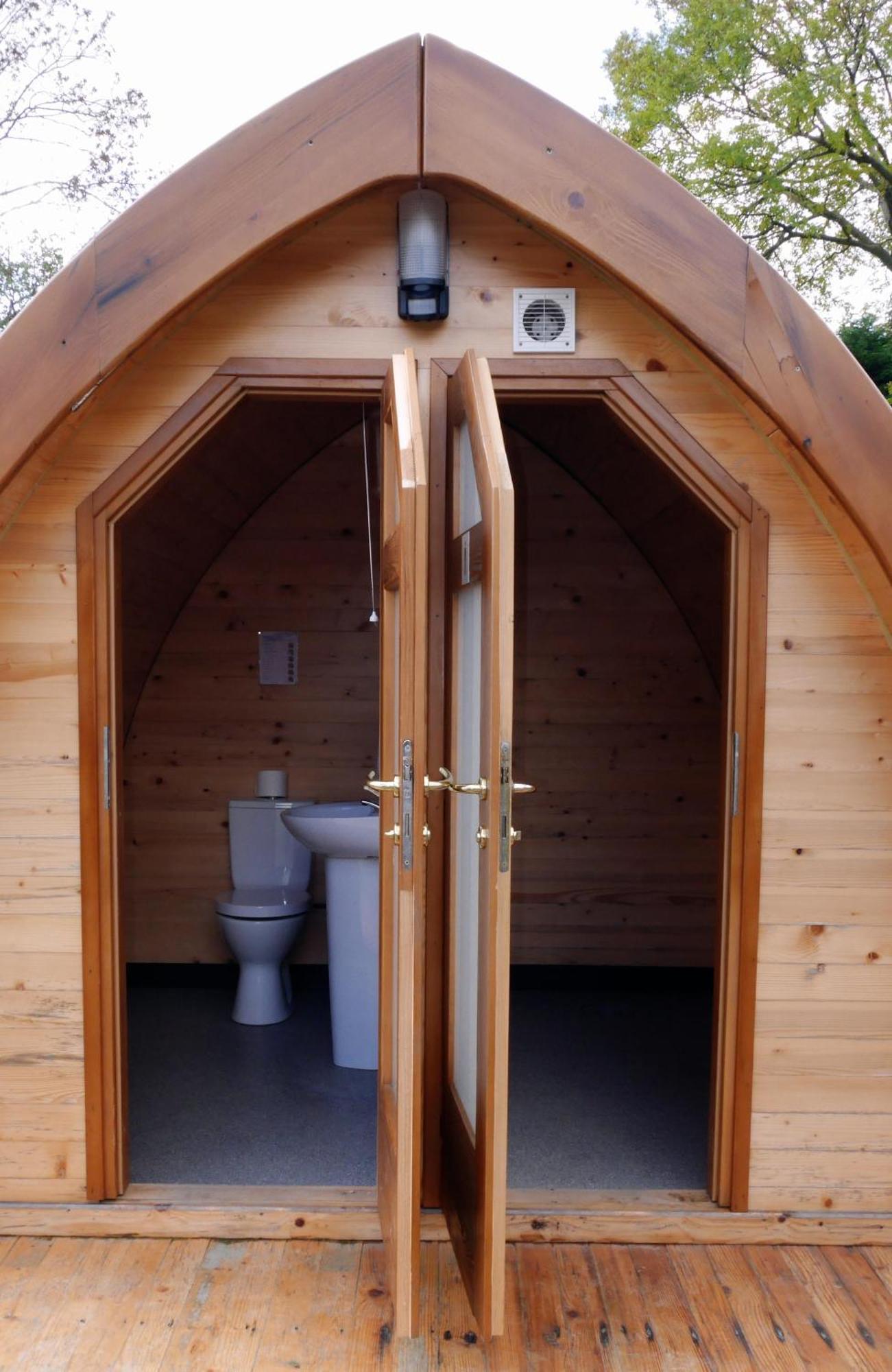 Rostrevor Mountain Lodge - Glamping Pods - Revive Sauna & Hot Tubs 外观 照片
