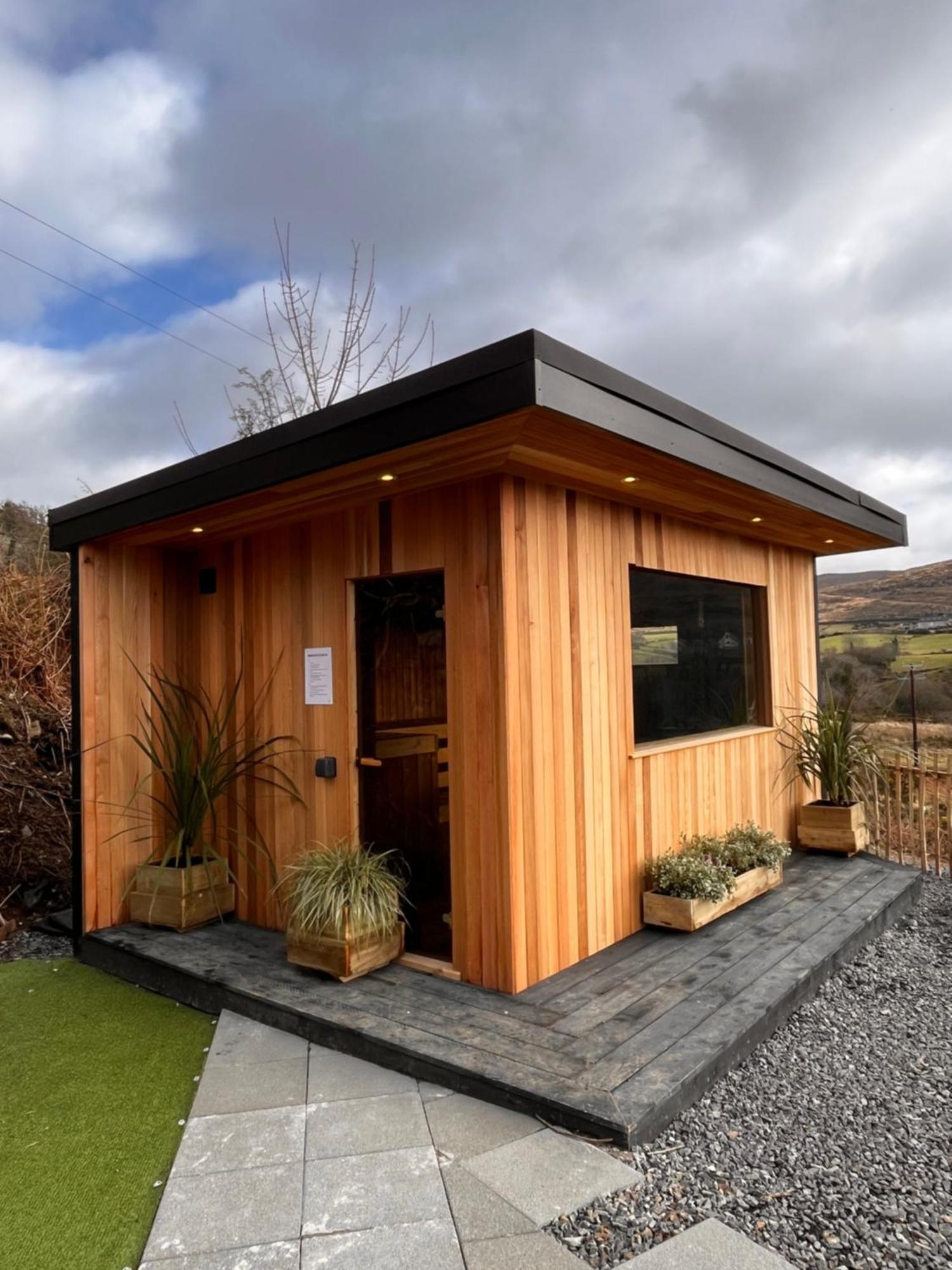 Rostrevor Mountain Lodge - Glamping Pods - Revive Sauna & Hot Tubs 外观 照片